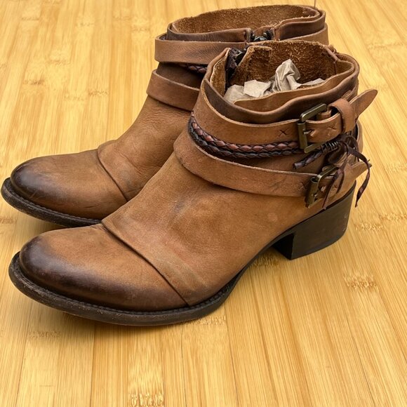 Freebird by Steven SIMBA leather belted brown ankle bootie 9 zippered boho cowgi - Picture 7 of 13